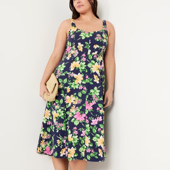 NWT OLD NAVY Fit & Flare Sleeveless Midi Dress Color: Navy Floral - Picture 3 of 7